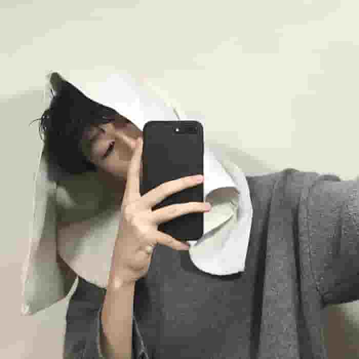 还没燃尽的烟