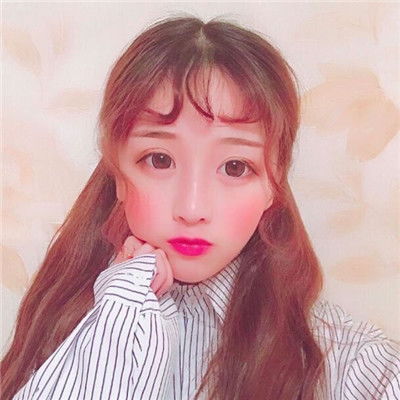 哎呀、猪亲我