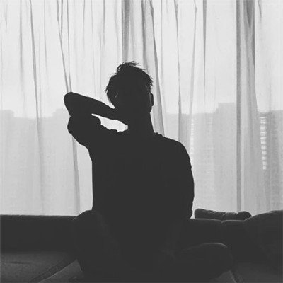 失意的片晌丶