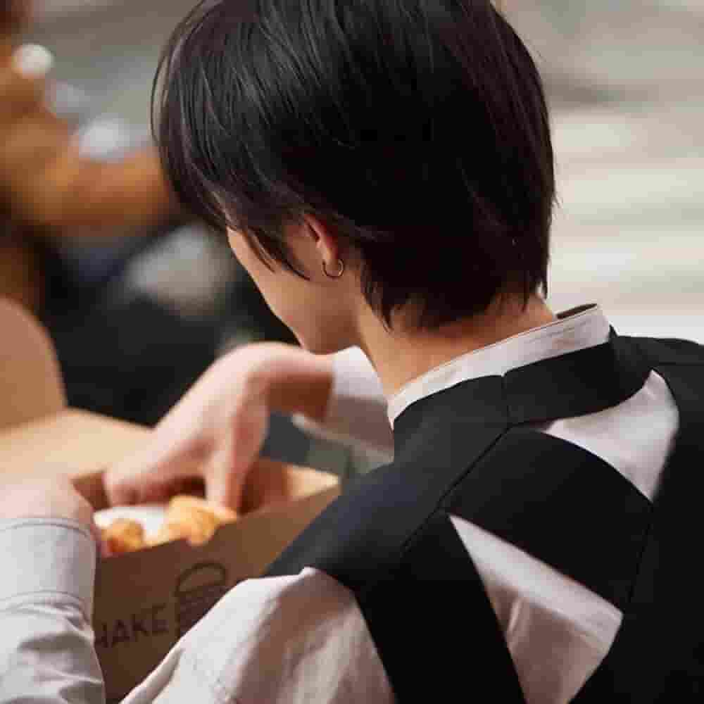 回眸只为捕获你的微笑