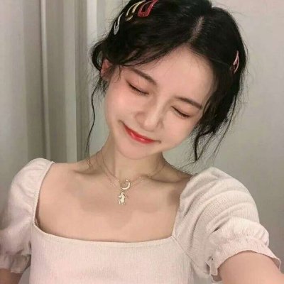 何须执手问年华