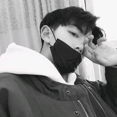 微笑的弧度 °